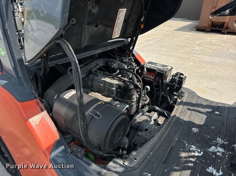 image for item DI9048 2018 Toyota 8FG40U forklift