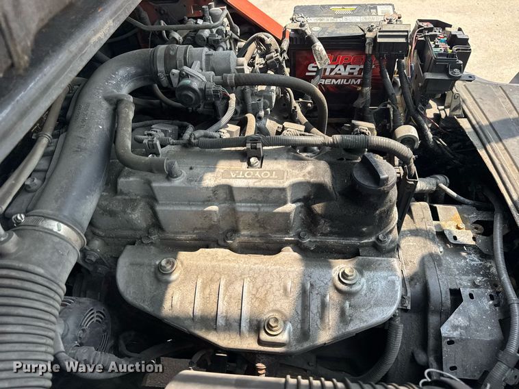 image for item DI9048 2018 Toyota 8FG40U forklift