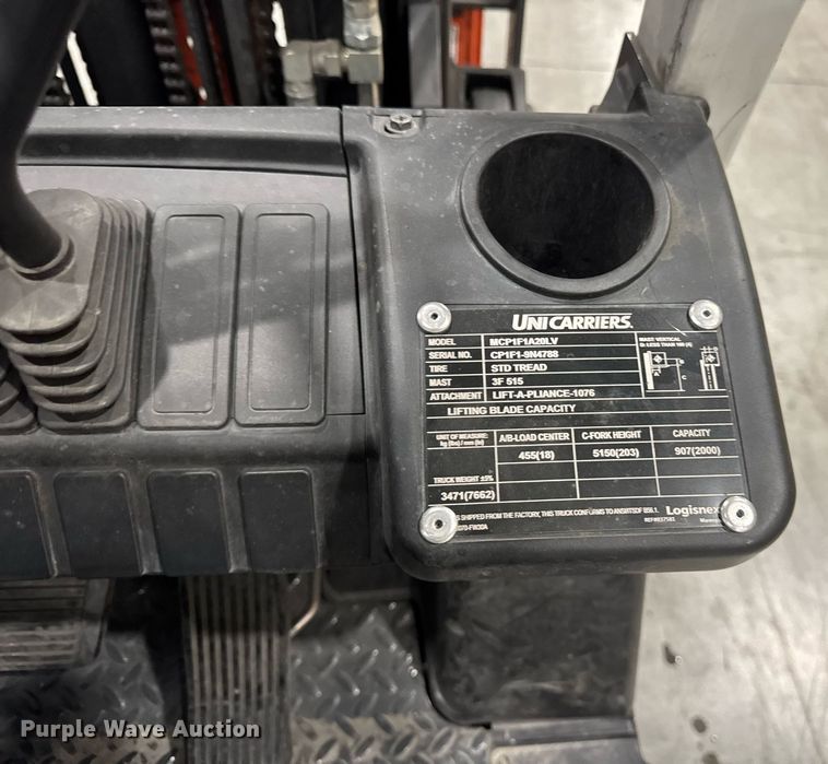 image for item DI9053 2015 Nissan CFS40 forklift