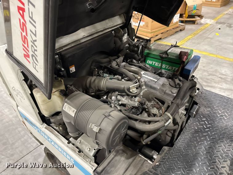 image for item DI9053 2015 Nissan CFS40 forklift