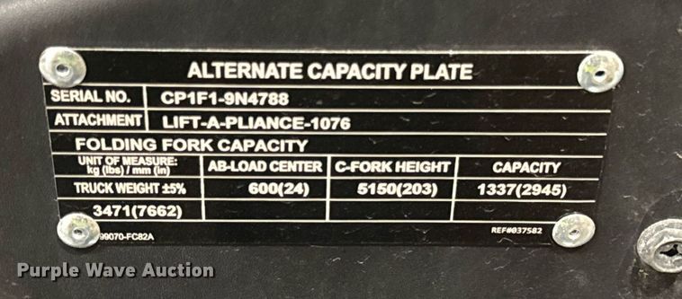 image for item DI9053 2015 Nissan CFS40 forklift
