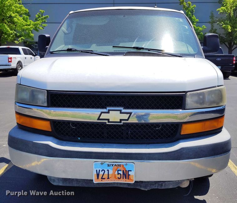 image for item DP4988 2013 Chevrolet Express van