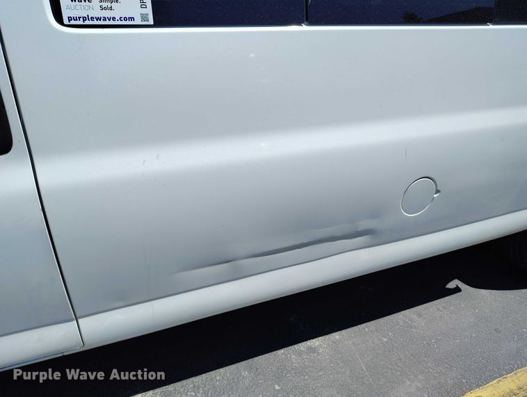 image for item DP4988 2013 Chevrolet Express van