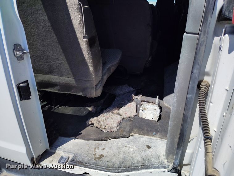 image for item DP4988 2013 Chevrolet Express van