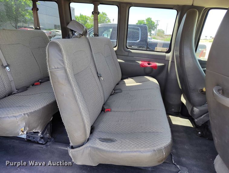 image for item DP4988 2013 Chevrolet Express van