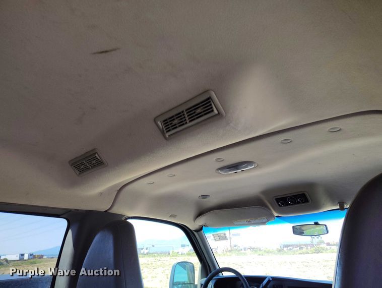 image for item DP4988 2013 Chevrolet Express van