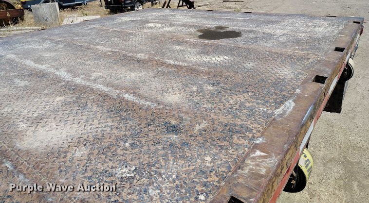 image for item DP4989 2007 Freightliner Business Class M2 flatbed truck