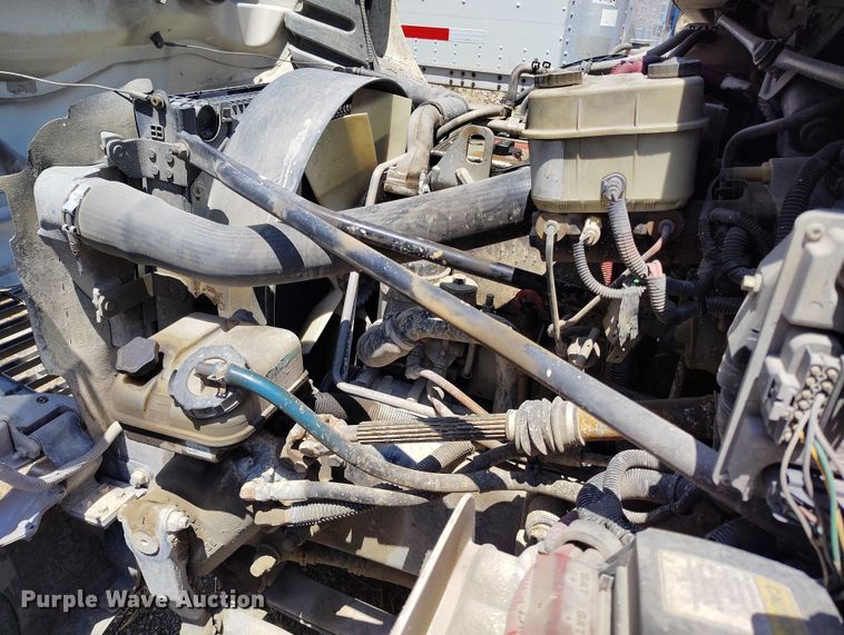 image for item DP4989 2007 Freightliner Business Class M2 flatbed truck