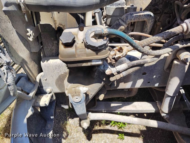 image for item DP4989 2007 Freightliner Business Class M2 flatbed truck