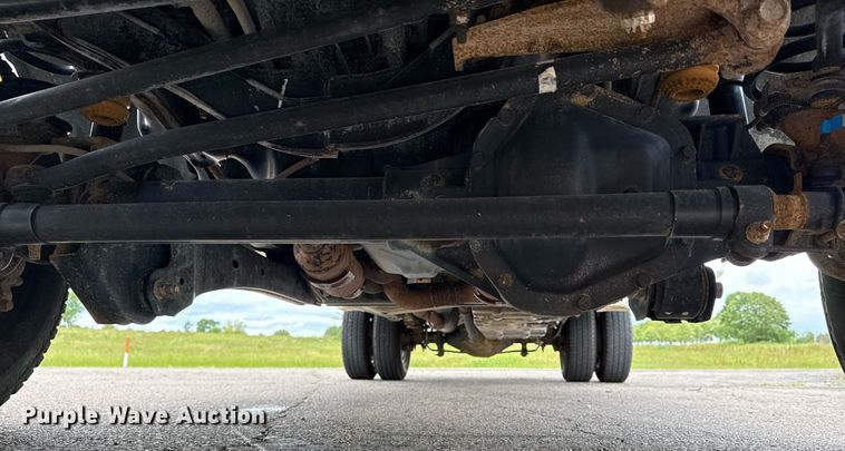 image for item DS3741 2019 Ford F350 Super Duty XL Crew Cab pickup truck