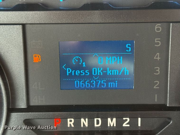 image for item DS3741 2019 Ford F350 Super Duty XL Crew Cab pickup truck