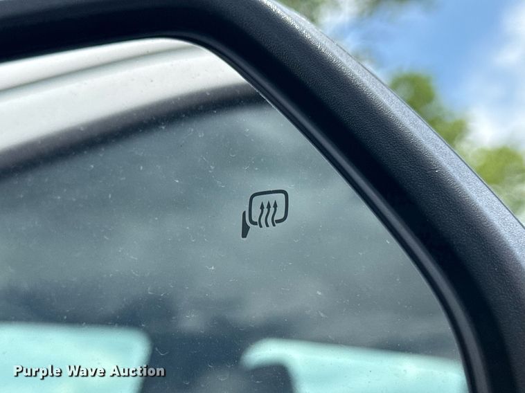 image for item DS3741 2019 Ford F350 Super Duty XL Crew Cab pickup truck