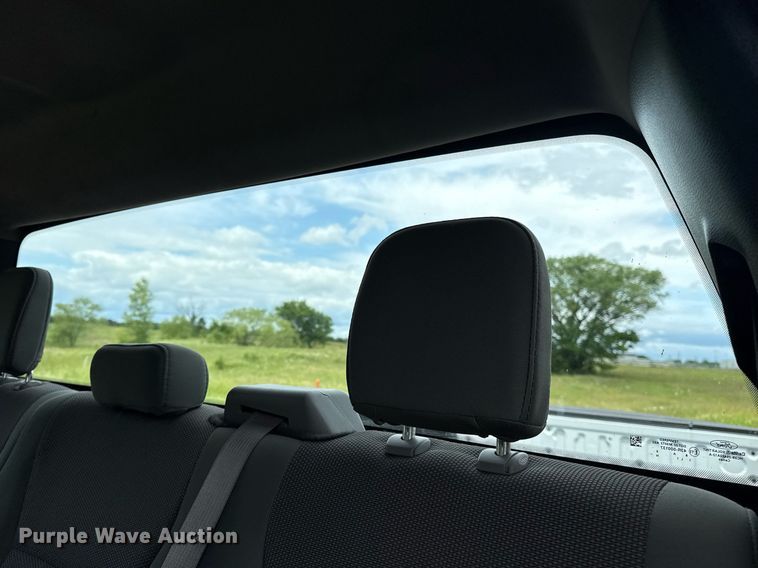 image for item DS3741 2019 Ford F350 Super Duty XL Crew Cab pickup truck