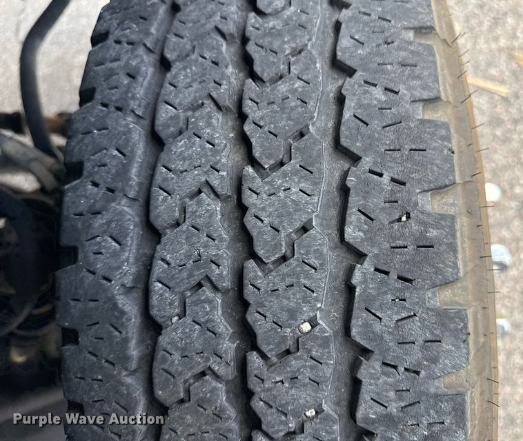 image for item DS3741 2019 Ford F350 Super Duty XL Crew Cab pickup truck