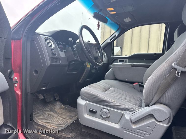 image for item DS3745 2011 Ford F150 SuperCrew pickup truck