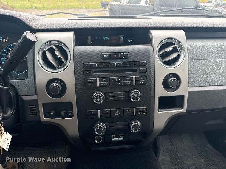 image for item DS3745 2011 Ford F150 SuperCrew pickup truck