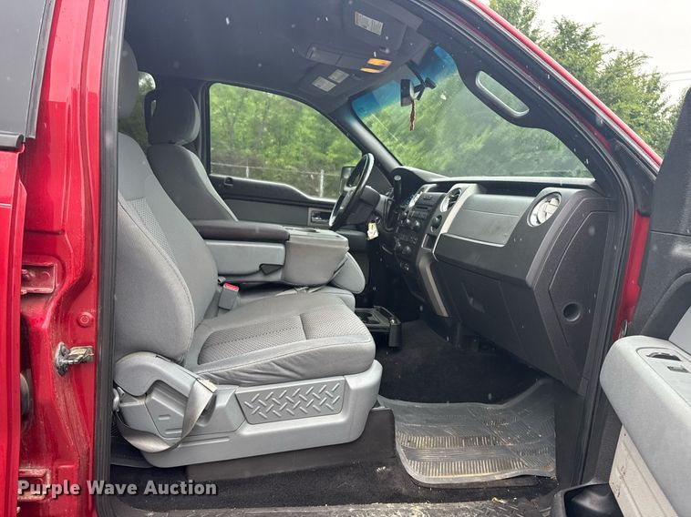 image for item DS3745 2011 Ford F150 SuperCrew pickup truck