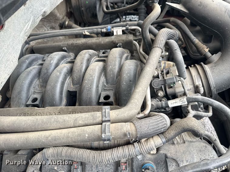 image for item DS3745 2011 Ford F150 SuperCrew pickup truck