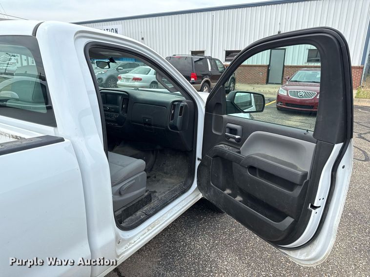 image for item DS4353 2018 GMC Sierra 1500 pickup truck