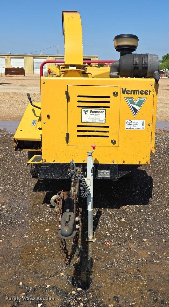 image for item DT4903 2012 Vermeer BC1000XL wood chipper