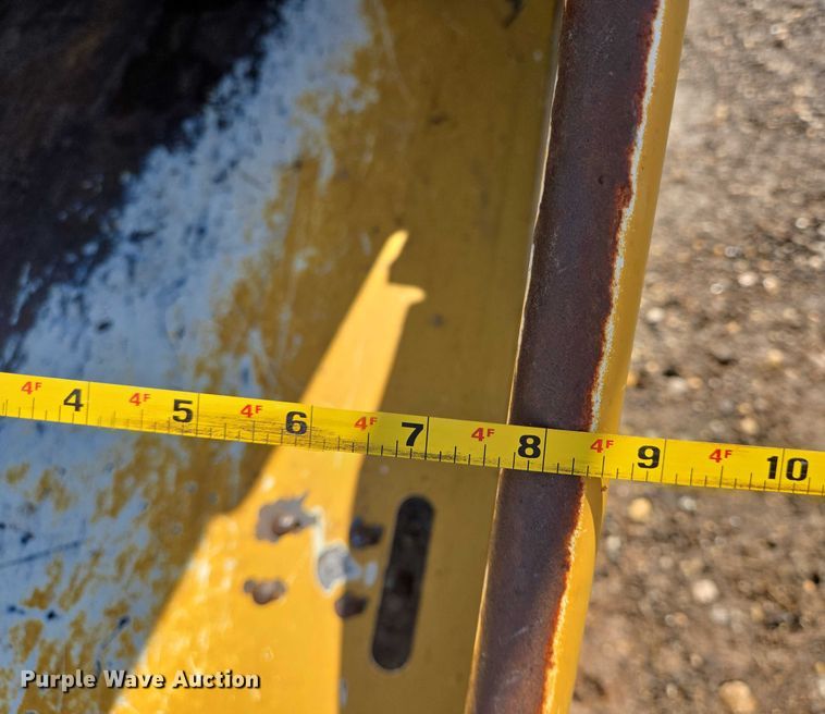 image for item DT4903 2012 Vermeer BC1000XL wood chipper