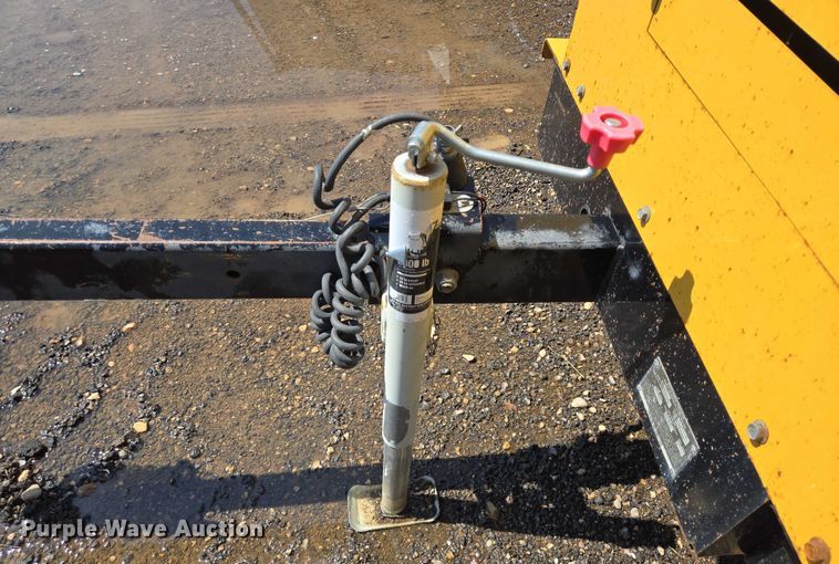 image for item DT4903 2012 Vermeer BC1000XL wood chipper