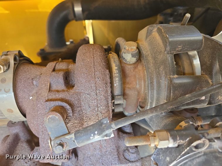 image for item DT4903 2012 Vermeer BC1000XL wood chipper