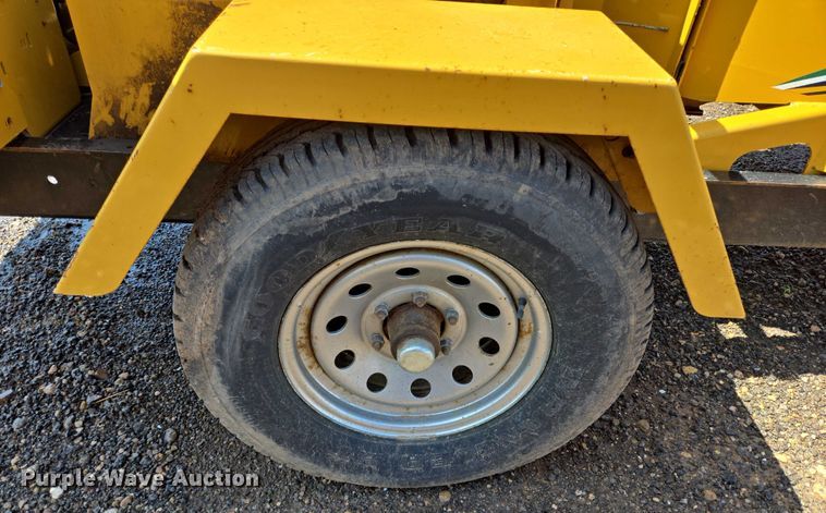 image for item DT4903 2012 Vermeer BC1000XL wood chipper