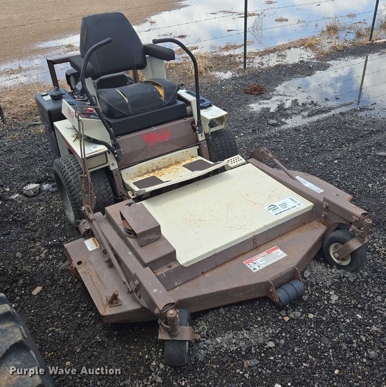 image for item DT4912 1997 Grasshopper 725k ZTR lawn mower