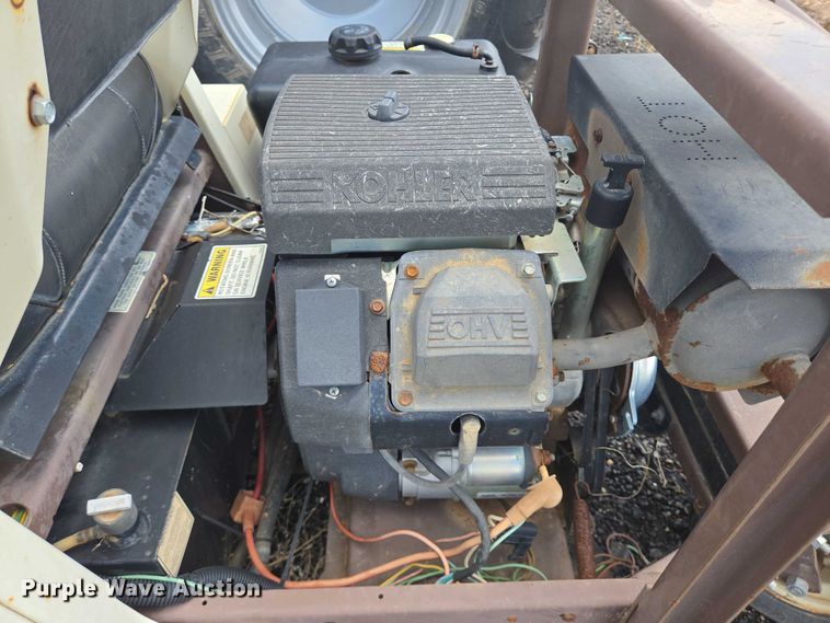 image for item DT4912 1997 Grasshopper 725k ZTR lawn mower