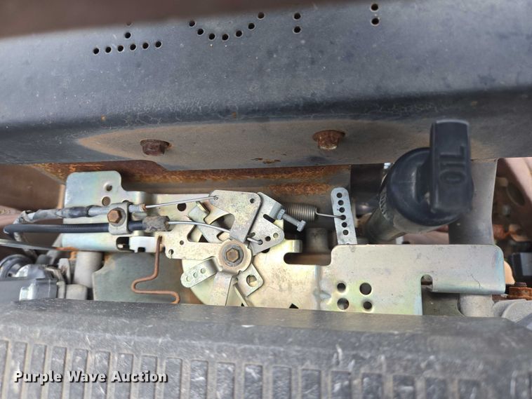 image for item DT4912 1997 Grasshopper 725k ZTR lawn mower