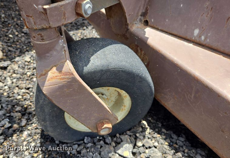 image for item DT4912 1997 Grasshopper 725k ZTR lawn mower