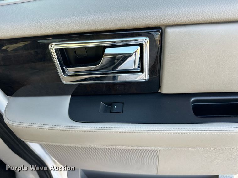 image for item DT6614 2017 Lincoln Navigator SUV