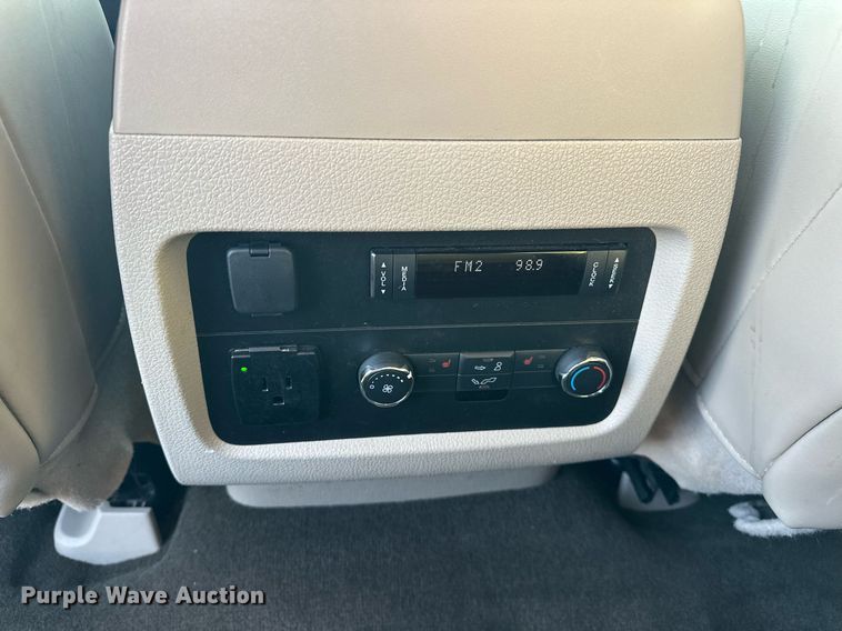 image for item DT6614 2017 Lincoln Navigator SUV