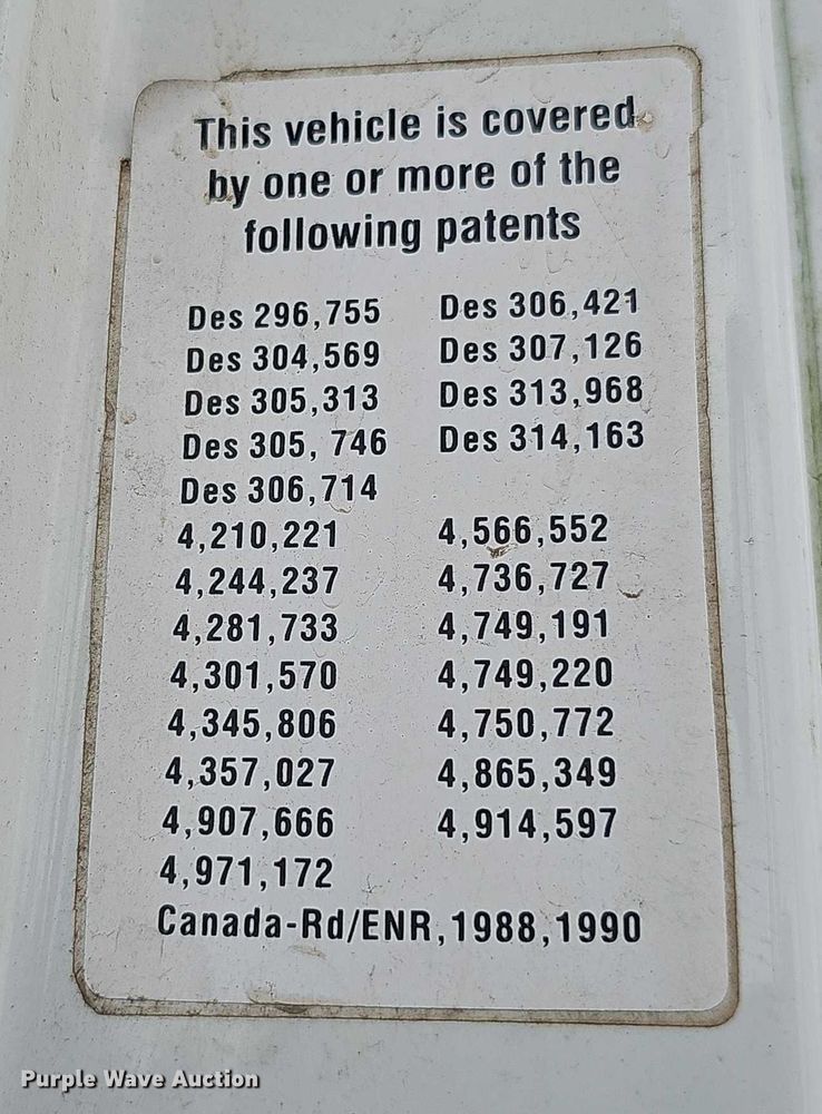 image for item DT6930 1997 International 4900 dump truck