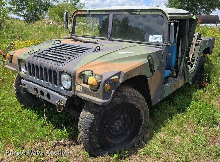 image for item DT6933 1989 AM General M998 SUV