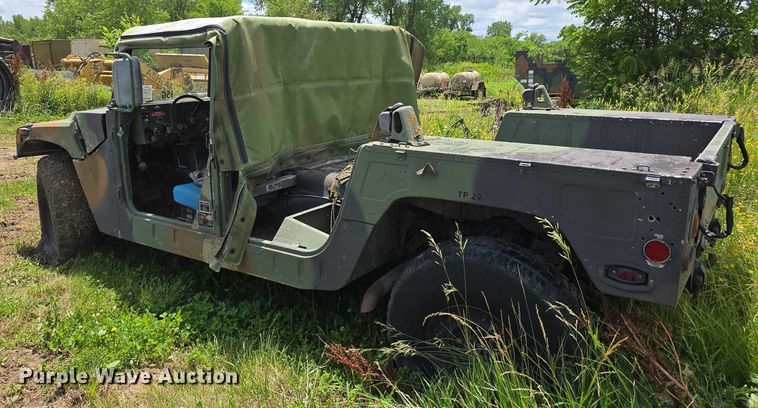 image for item DT6933 1989 AM General M998 SUV