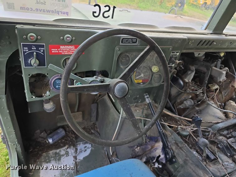 image for item DT6933 1989 AM General M998 SUV