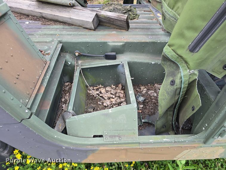 image for item DT6933 1989 AM General M998 SUV