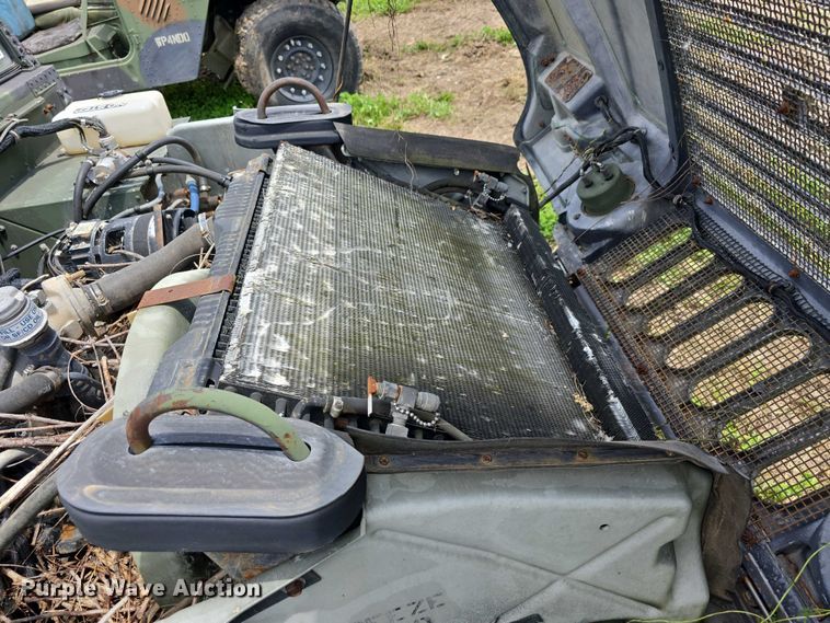 image for item DT6933 1989 AM General M998 SUV