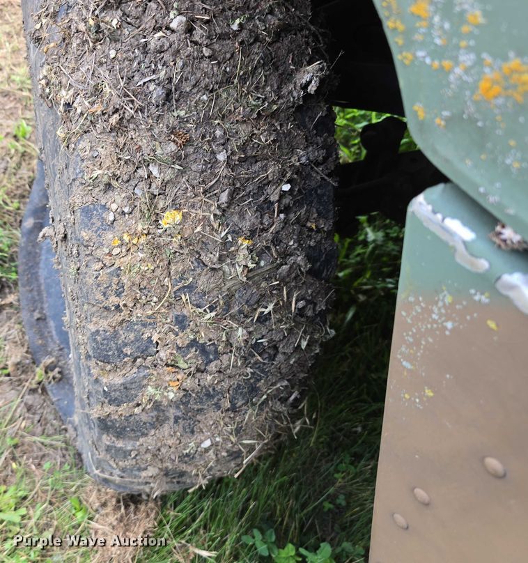 image for item DT6933 1989 AM General M998 SUV