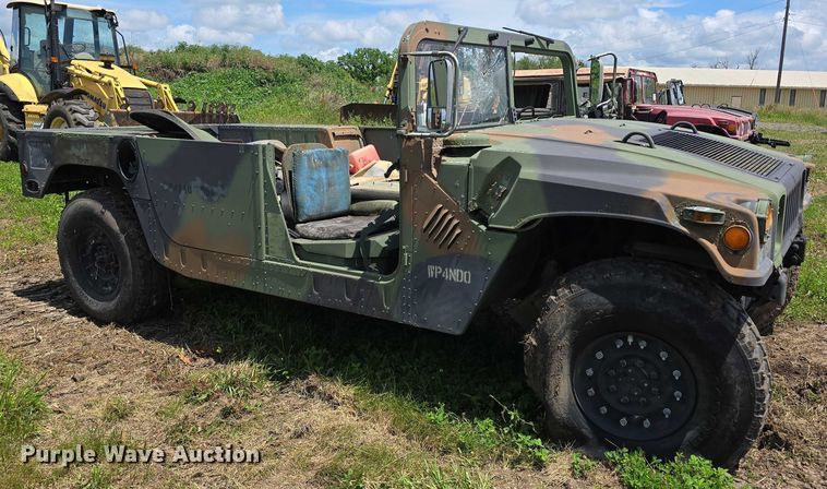 image for item DT6934 1989 AM General M998 SUV