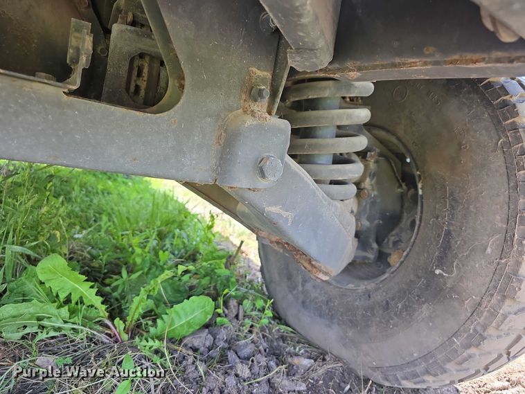 image for item DT6934 1989 AM General M998 SUV