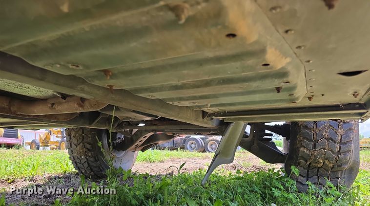 image for item DT6934 1989 AM General M998 SUV