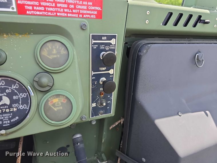 image for item DT6934 1989 AM General M998 SUV