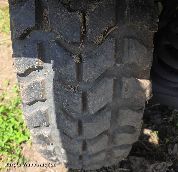 image for item DT6934 1989 AM General M998 SUV