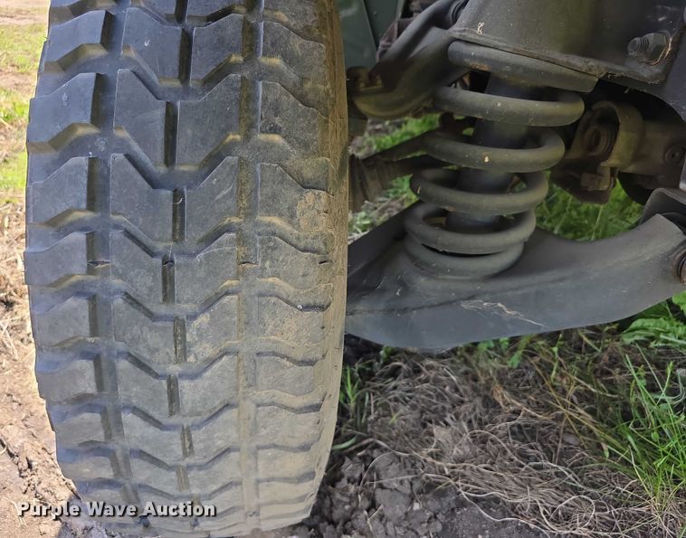 image for item DT6934 1989 AM General M998 SUV