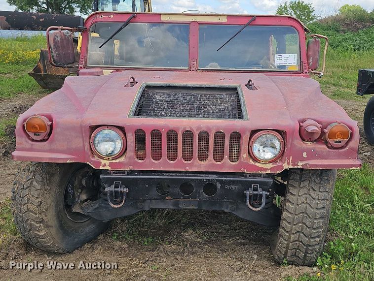 image for item DT6935 1990 AM General M998 SUV