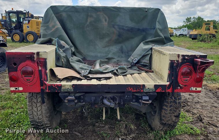 image for item DT6935 1990 AM General M998 SUV