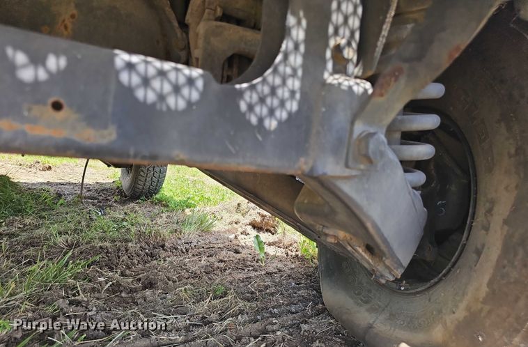 image for item DT6935 1990 AM General M998 SUV